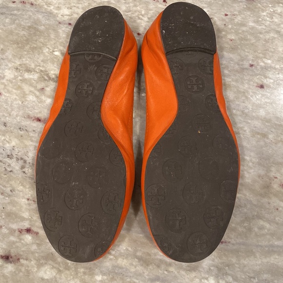 COPY - Tory Burch Women's Minnie Travel Leather Ballet Flats. Size 9 - Picture 3 of 3
